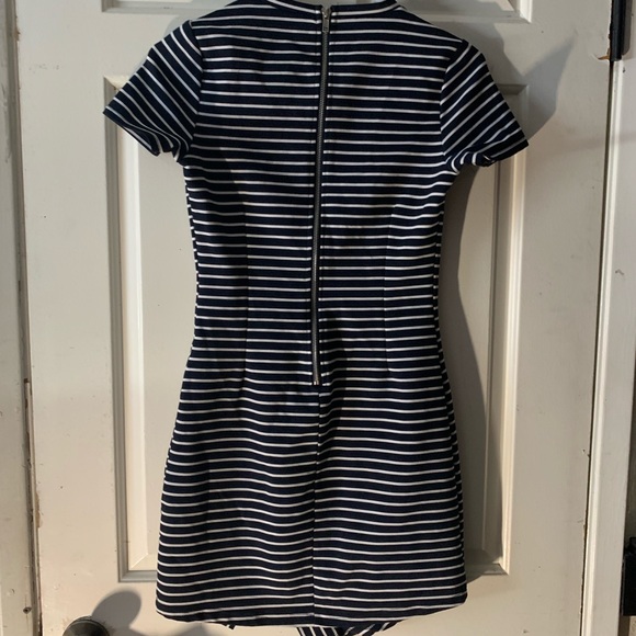 Cute striped dress - Picture 4 of 8